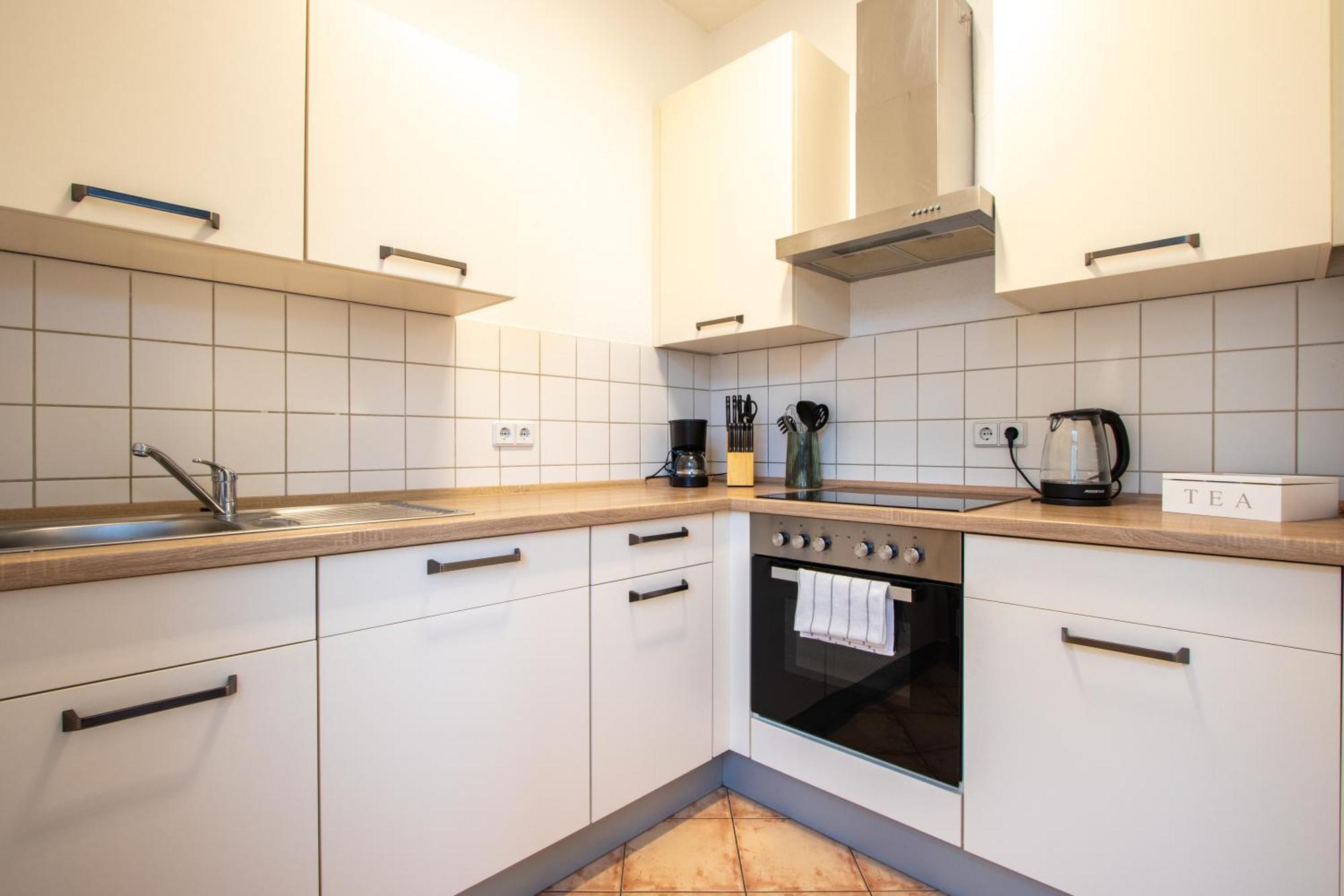 Stadtnatur Apartment Am Kuechwald - Mit Balkon, Streaming-Tv, Badewanne, Arbeitsplatz Кемниц Екстериор снимка