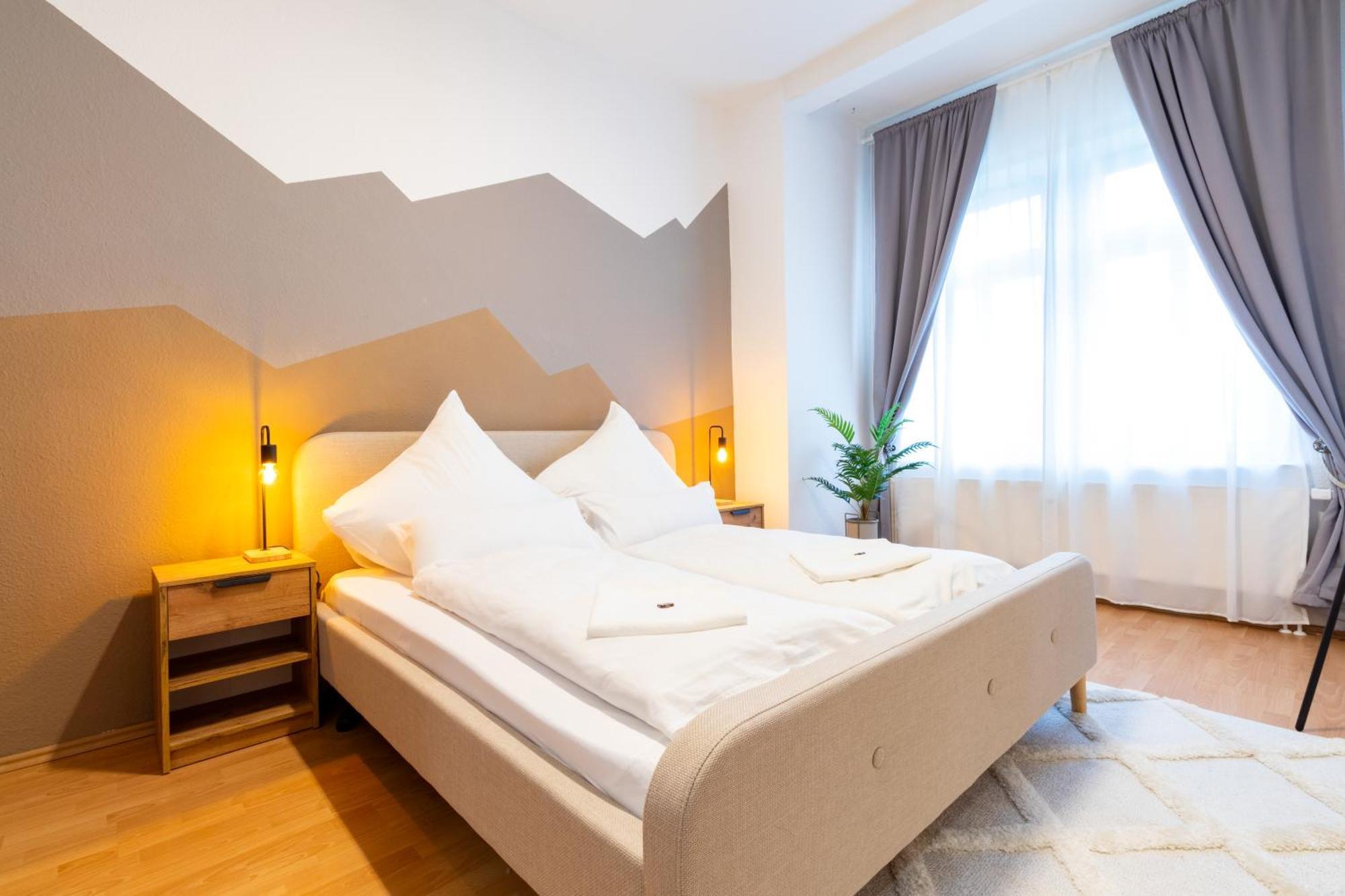 Stadtnatur Apartment Am Kuechwald - Mit Balkon, Streaming-Tv, Badewanne, Arbeitsplatz Кемниц Екстериор снимка