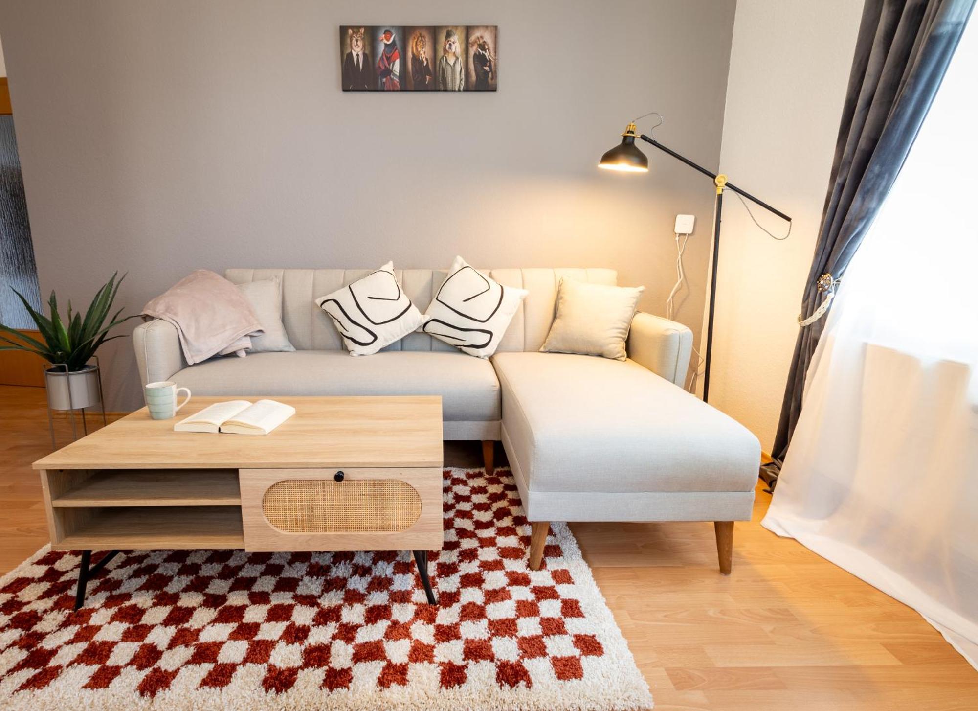 Stadtnatur Apartment Am Kuechwald - Mit Balkon, Streaming-Tv, Badewanne, Arbeitsplatz Кемниц Екстериор снимка